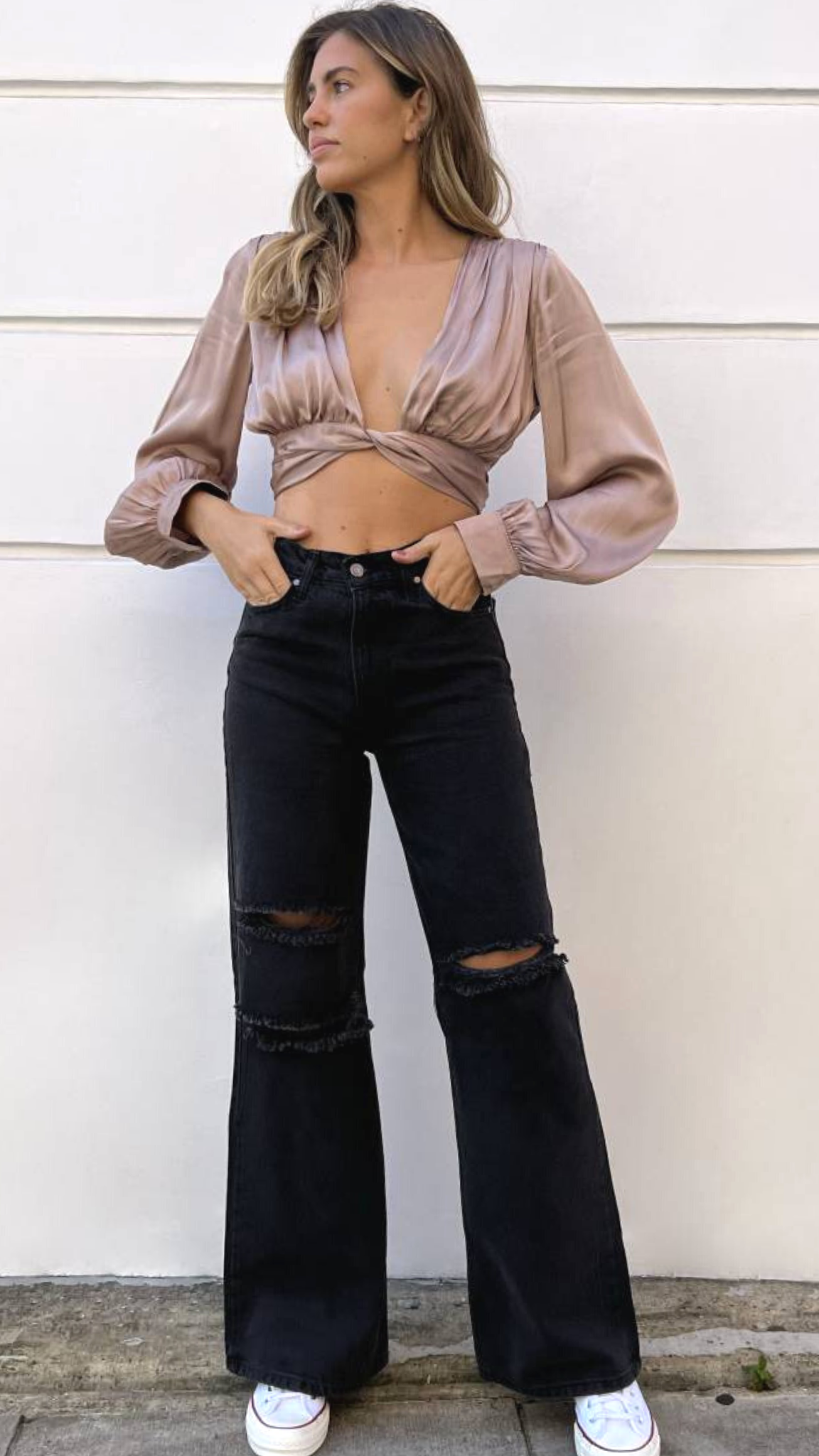 High-Waisted Wide-Leg Ripped Jeans in Black Color For Casual Look | The Taylor Clothing