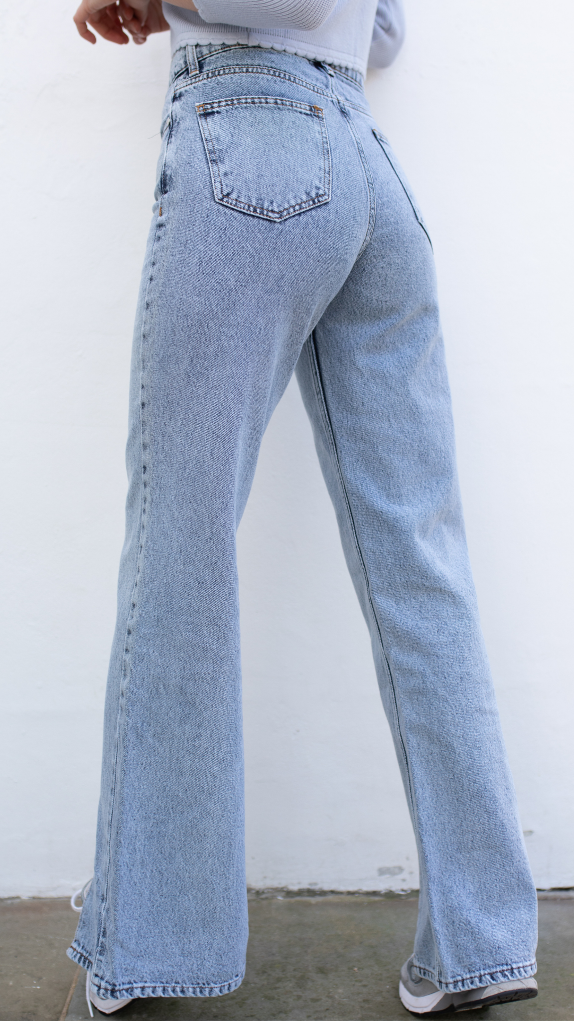 High-Waisted Wide-Leg Slit-Cuff Jeans Blue With Sexy Look | The Taylor Clothing